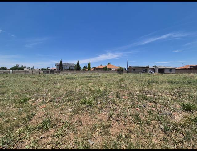 1,069M² VACANT LAND FOR SALE IN RIVERSDALE